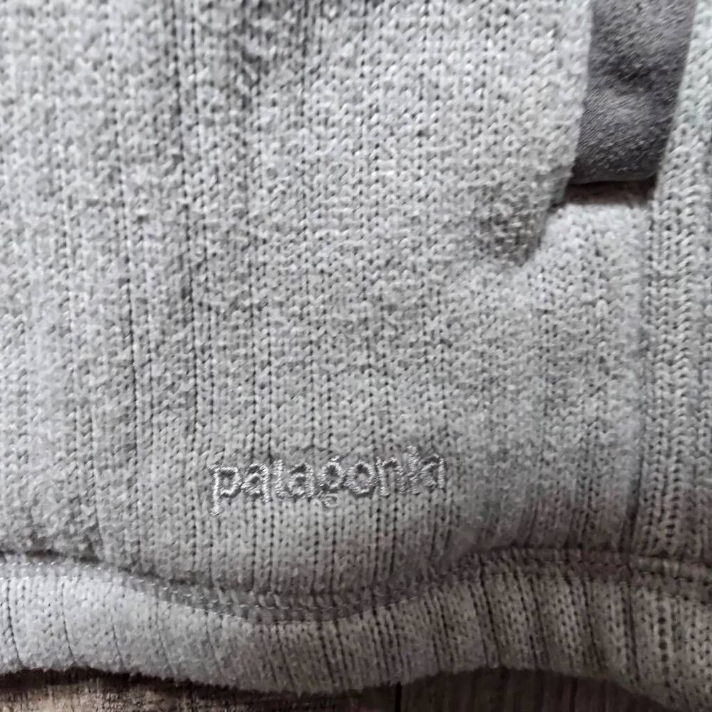 Patagonia Better Sweater Grey Medium Outdoor Minimalist Basic Outerwear - Picture 2 of 4